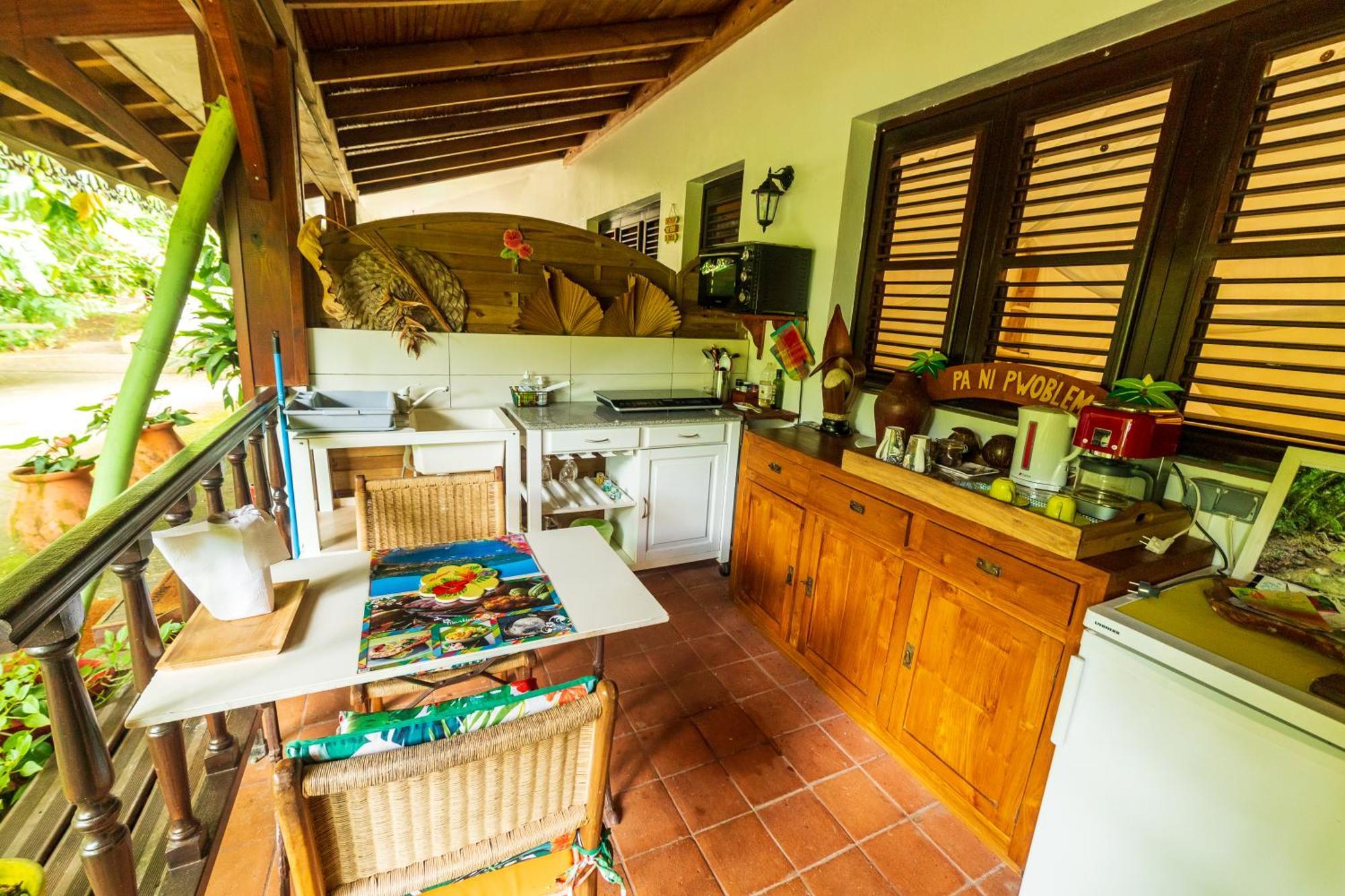 Martinique Treehouse Villa Canton Suisse Ngoại thất bức ảnh